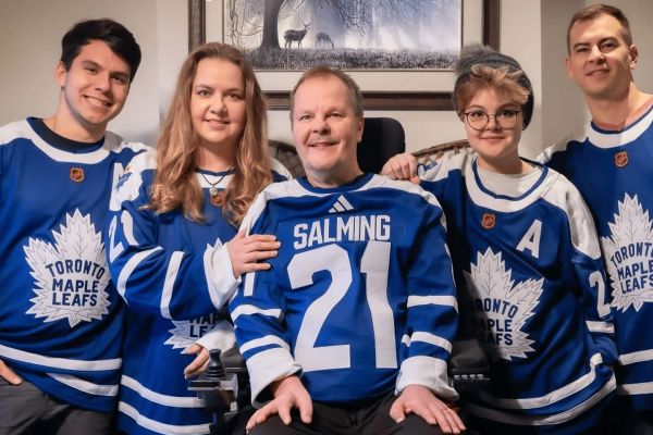 Former NHL player Mark Kirton was a leading voice in Canada’s ALS movement. Supported by Charitable Impact, Kirton steered the ALS Super Fund, bringing other patients, caregivers, and clinicians into decisions about where to direct donation dollars. He passed away in August 2025. (ALS Action Canada / Facebook)
