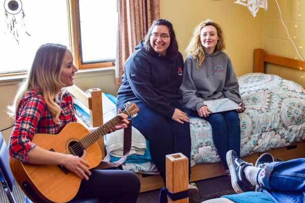Inside a dorm room at Poettcker Hall. (Canadian Mennonite University.)